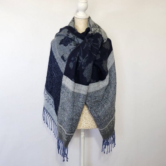 Aurora Paci Italia Blue Gray Floral Print Wool Blend Scarf Wrap Shaw Fringe City - Picture 12 of 16